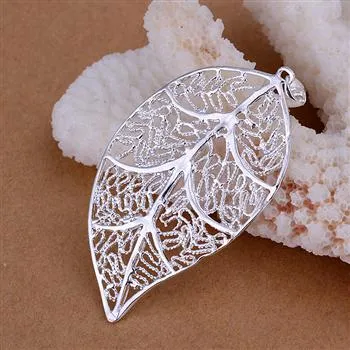 925 Sterling Silver Plated Leaf Pendant 5.7cm * 2,9cm Mode tillbehör Passa halsband 2017 Ny mode