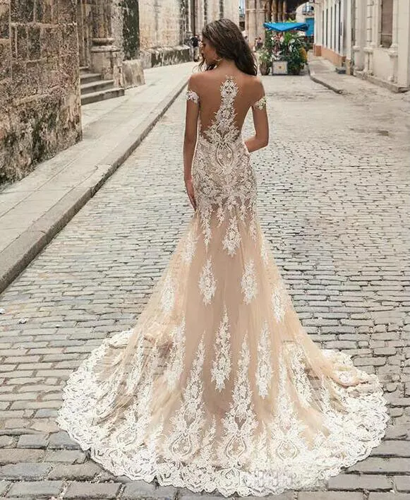 Gorgeous 2019 Berta Sereia Vestidos de Noiva Champagne Tule Marfim Lace Appliqued Sexy Beach Vestidos Noiva Personalizado Feito China EN111111