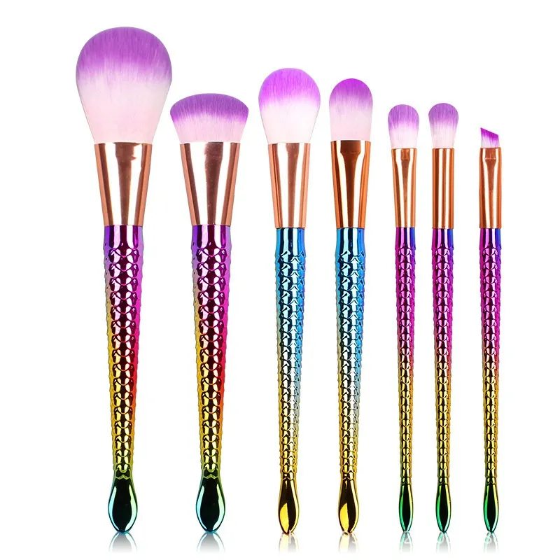 Nuevo juego de brochas de maquillaje de sirena de 7 piezas Juego de brochas largas sint ticas de cola de pez de ensue o Herramientas de maquillaje