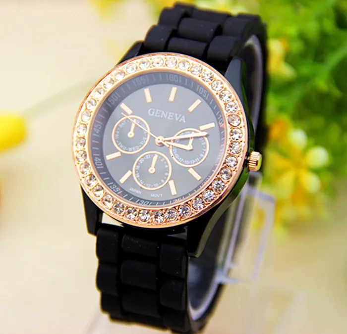 Kleurrijke mode schaduw Geneva 3 ogen kristal diamant jelly rubber siliconen horloge unisex mannen dames kwarts candy jelly horloges 6263381