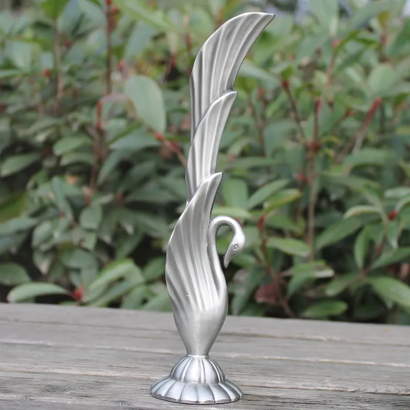 2016 new arrival pewter plated metal swan vase crafts for home decoration vase tabletop Vase