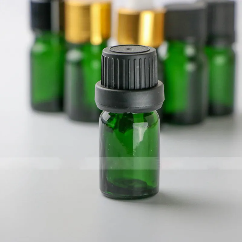 Flacone contagocce in vetro verde cosmetico all'ingrosso in fabbrica, flacone vuoto da 5 ml olio essenziale con tappo a prova di bambino