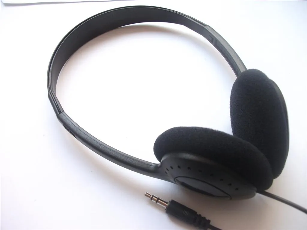 Classroom Headsets Headphone Hot Selling Disposable stereo headset airline headphones for hospital school gyms 