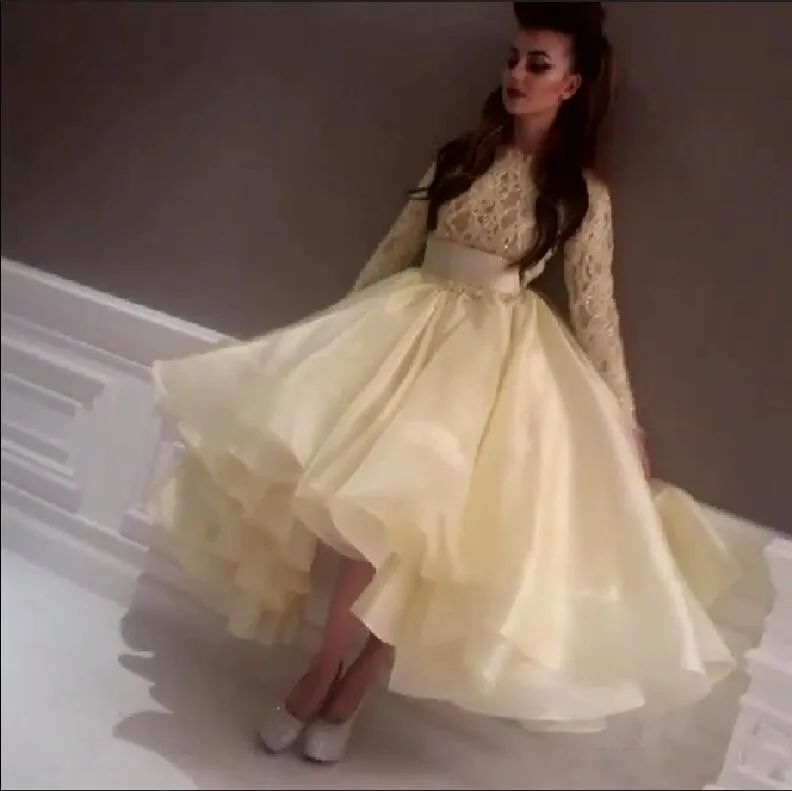 Последние топ -платья знаменитостей Myriam FairSlight желтое вечернее платье выпускное выпускное выпускное выпускное выпускное платье с кружевным кружевным бисером с длинным рукавом.