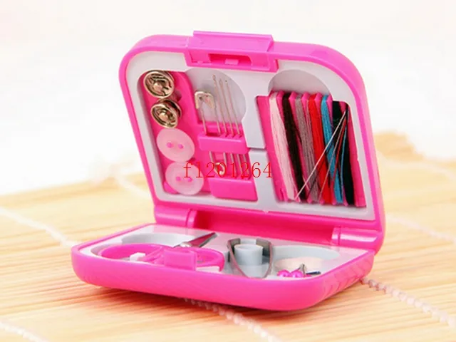 / frete grátis portátil Mini Viagem de costura caixa com a cor da agulha linhas de costura kits de costura Set DIY Home Ferramentas