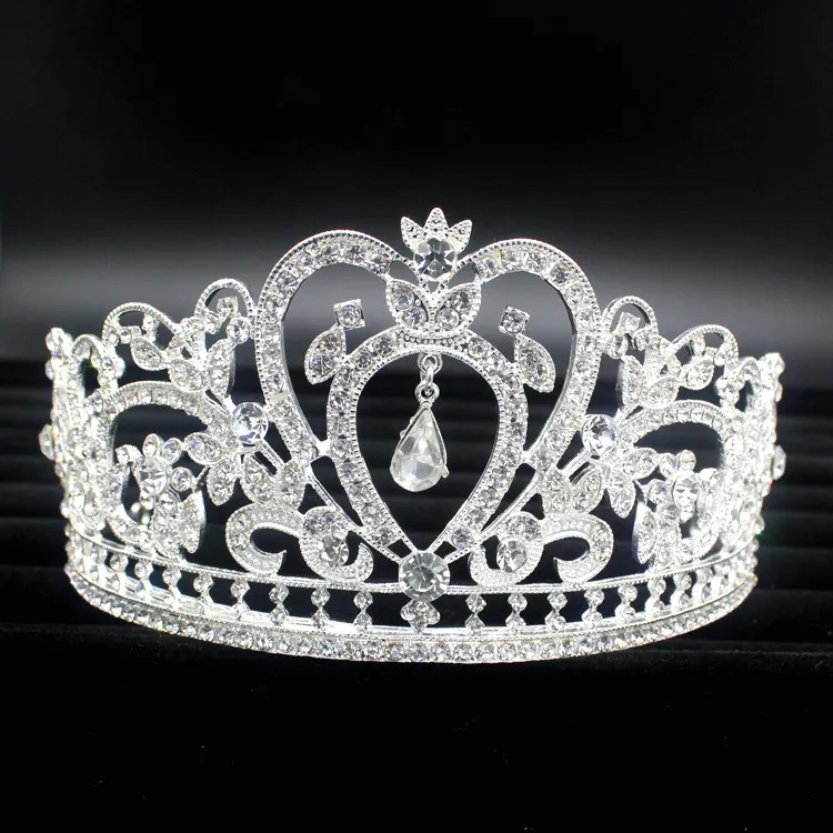 Bling Gold Silver Crystals Couronnes de mariage 2019 Bridal Diamond Jewelry Righestone Bandband Hair Couronne Accessoires Prom Prom Tiara 9885346