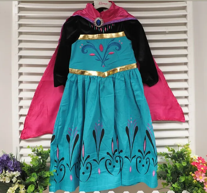 Compre Vestidos Del Vestido Elsa Congelados Con Los Cabritos Del Vestido De  Coronación Del Cabo Congelados Congelados Princesa Elsa Vestidos Largos De  La Manga Del Traje De DHL A 7,93 € Del