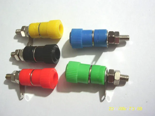 Binding Post Speaker cable for Applicable 4MM diameter banana plugs.