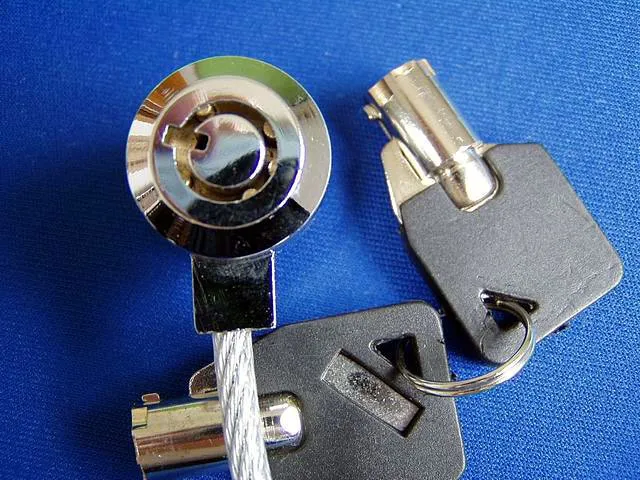 Secure Your Laptop Finder With Ease: Secure Your Computer With A Key ...