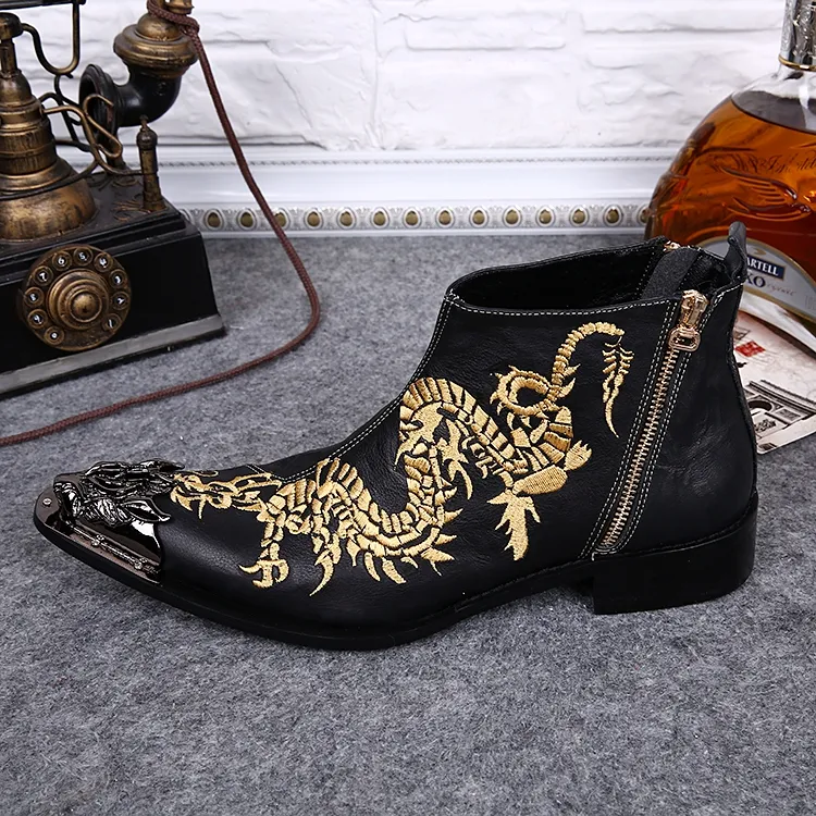 Британский Стиль Лодыжки Мартин Сапоги Inwrought Дракон Металлический Носок Молнии Сапоги Человек Мода Сапоги Мужчины Черный Натуральная Кожа Ретро Обувь