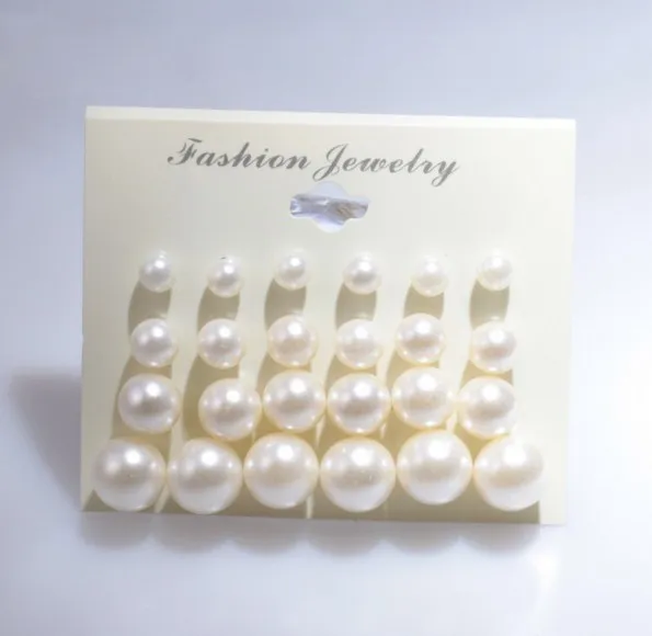 Orecchini per Donna Moda White Pearl Piercing Orecchini Donna Lady Jewelry 6mm / 8mm / 10mm / 12mm Mix Size 1 Carta 12 Pairs Perle Orecchini