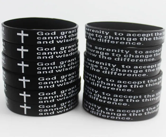 50 pezzi Bibbia nera Gesù Preghiera della serenità Braccialetti in silicone Bracciale da uomo Donna Fede religiosa Bracciale in gomma morbida Regalo di Natale Gioielli di vendita calda