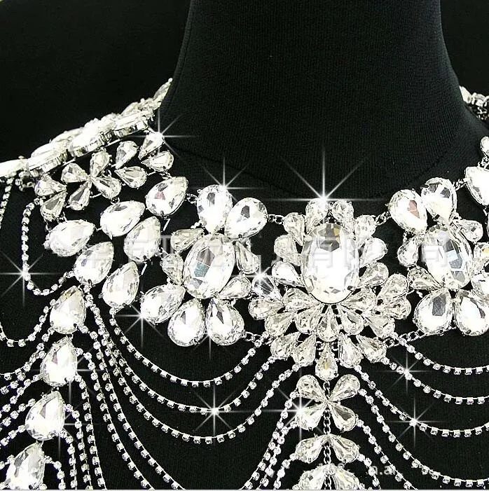 Collana di perle con strass da sposa + orecchini Set di gioielli da sposa da sposa accessori da sposa abito da sposa capelli fornitura feste HT034