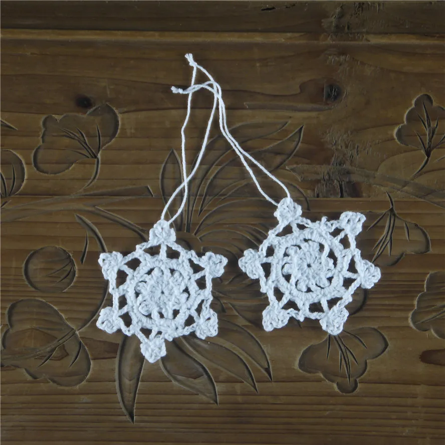 100% coton Ornements de flocons de neige au crochet à la main, flocons de neige au crochet blanc, flocons de neige blancs, décorations de Noël de 20 pc