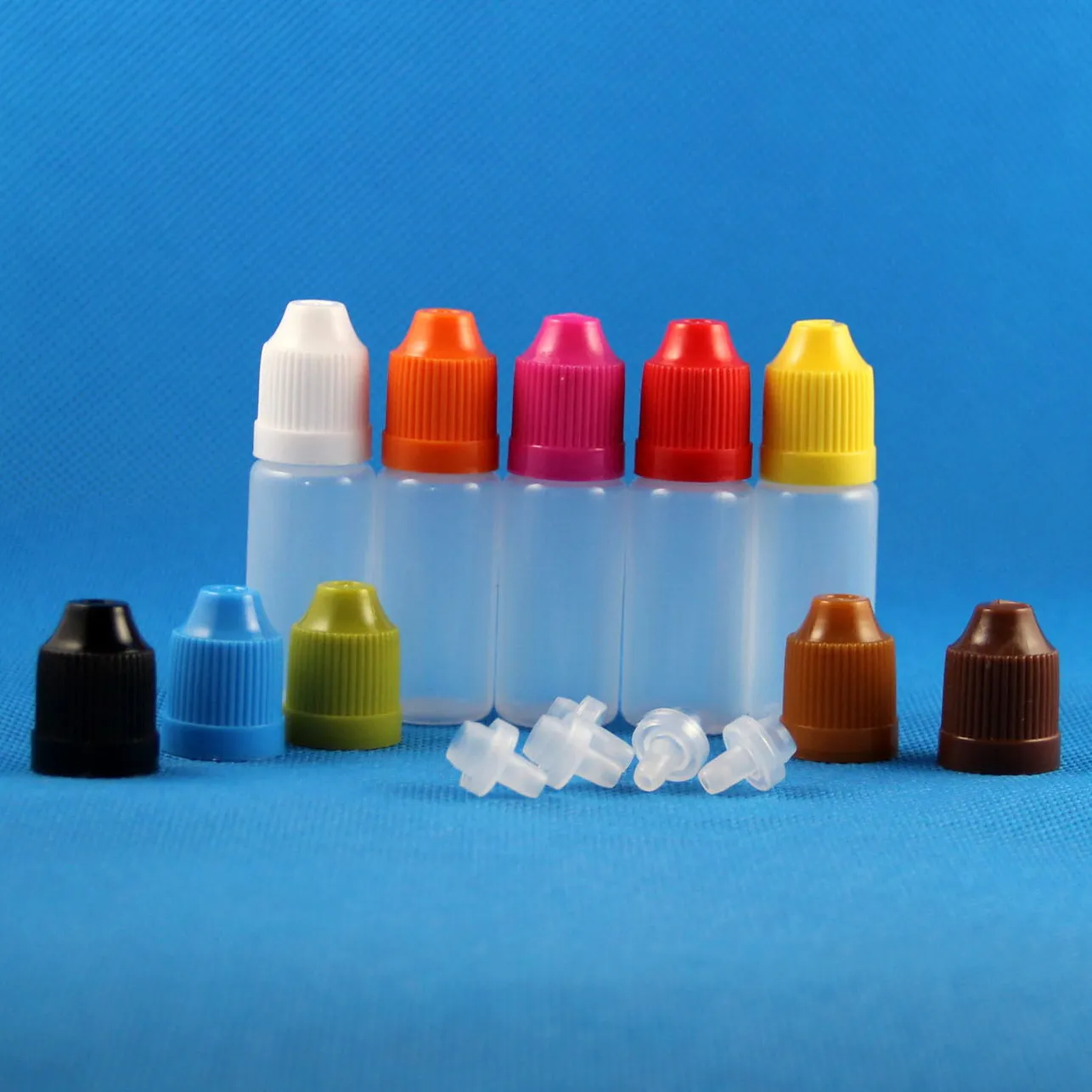 100 sets 10 ml 1/3 OZ plastic druppelflessen, uitknijpbaar met kinderveilige doppen, meerkleurige vloeistoffen, sap, olie, verf, flux, essentie, oogdruppels, zoutoplossing, opslag 10 ml