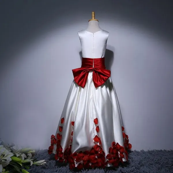 Modest Floor Length Flower Girl Dresses Red and White Kids Formal Gowns Jewel Neck Sleeveless Bow Petals Dress for Wedding