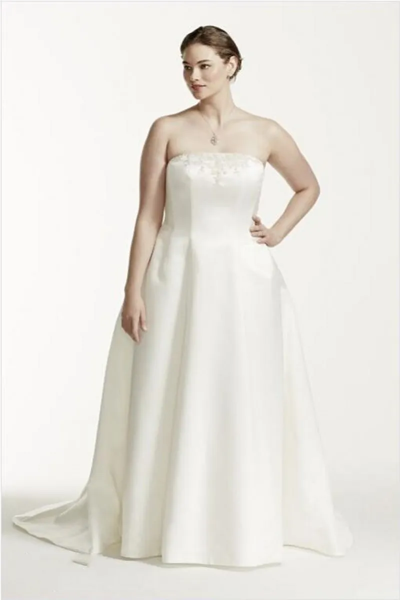 2016 Plus Size Due pezzi Abiti da sposa senza spalline Una linea Abiti da sposa con giacca di pizzo a maniche lunghe trasparente Abiti da sposa su misura