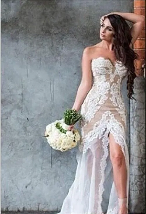 2015 Corsetto Pizzo Abiti da sposa Vintage Sexy Sweetheart Bottone coperto Indietro Sirena Abiti da sposa Cappella Treno Aperto Indietro Abito da sposa estivo