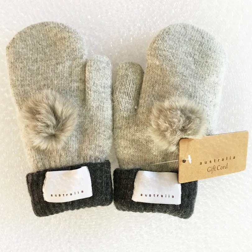 Fashion Women`s Brand Gloves for Winter and Autumn Cashmere Mittens Gloves with Lovely Fur Ball Outdoor sport warm Winter Gloves