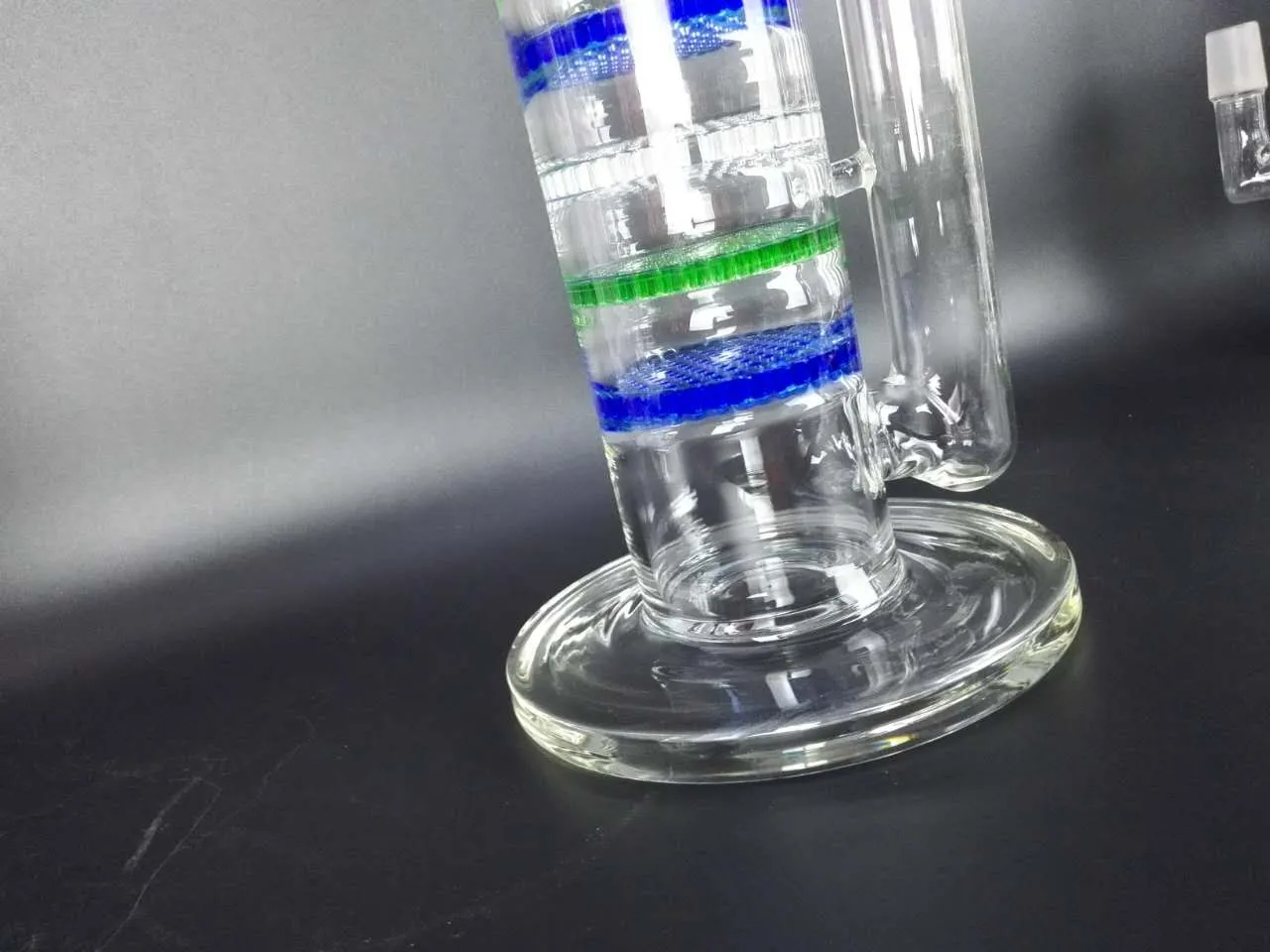 H:48CM D:6CM. Glass bong Handy Water Pipe 7 Layer 18mm Joint Glass Bowl Portable,Colorful glass honeycomb filter,