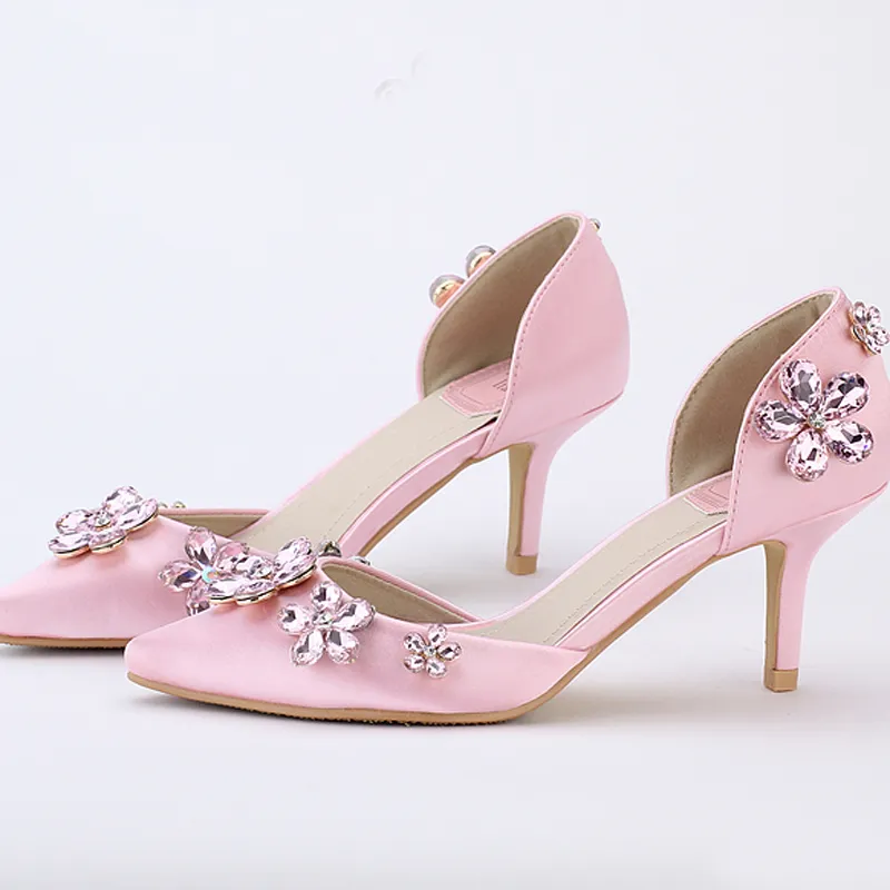 جميلة WeddingPointed إصبع اللون الوردي فساتين الساتان تفصيل أحذية الزفاف أحذية أداء أحذية هريرة كعب