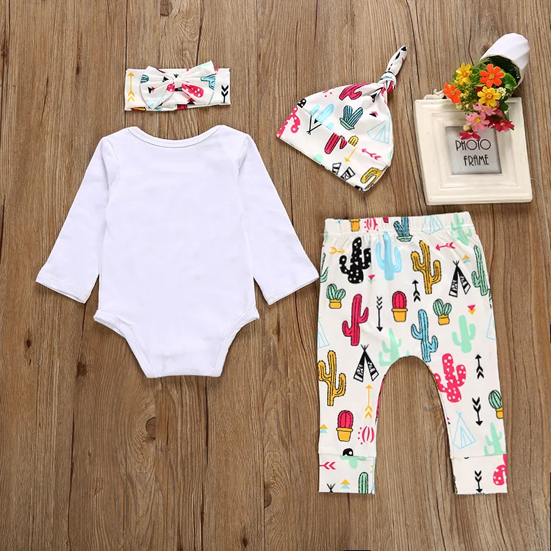 Söt baby flicka kläder set nyfödda baby outfits brev romer jumpsuit + långa byxor + huvudband + hatt bomull tjejer sätta tjejer kläder