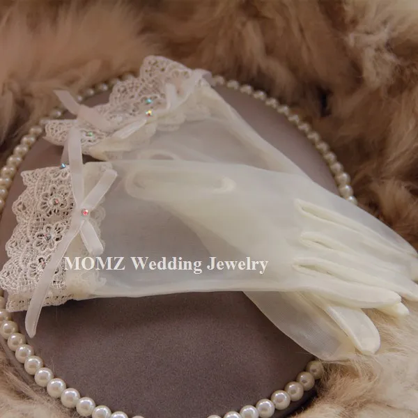 Vintage taille Ivoire longueur gants de mariée doigts pleins gants de mariée pure bowknot perles dentelle gants de mariée strass gants de mariée à la main