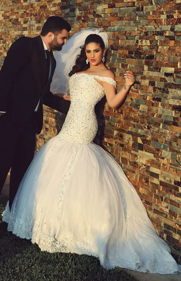 vestido de noiva cathedral train wedding dress sweetheart cap sleeves sparkly beading bodice backless mermaid wedding dress