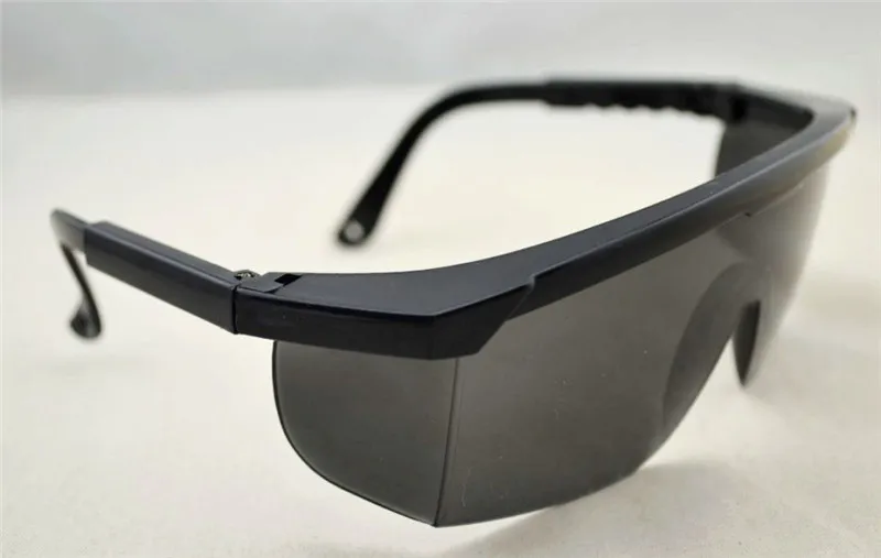 Hoge Kwaliteit Zwart Frame Verstelbare Werkplek Safety Shield Goggles Bescherming Lassen Eyewear Bril 12 stks / partij Gratis verzending