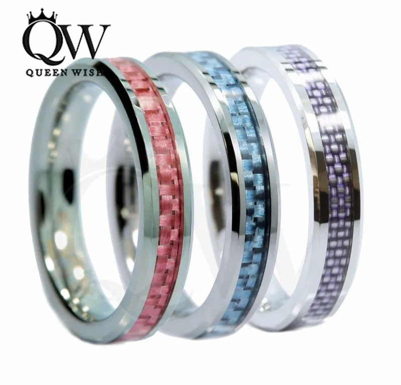 Mulheres Anéis De Carboneto De Tungstênio 4mm Anel De Tungstênio Wedding Band De Fibra De Carbono Inlay Conjuntos de Anel de Casamento Declaração Banda de Aniversário das Mulheres Jóias