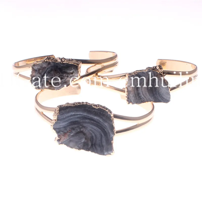 Freeform Natural Druzy Bracciale Bangle Colore casuale Agata Geode Minerale Rock Stone Fascino Placcato oro Placcato Braccialetto a quarzo crudo Crystal Bangle