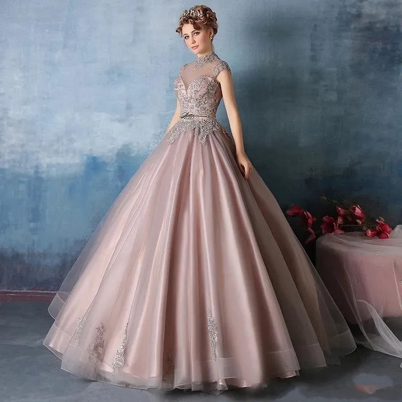 2019 Yeni Yüksek Boyun Quinceanera Elbiseler Dantel Aplikler Kristal Boncuklu Balo ile Tatlı 16 Balo Abiye Vestidos de Quinceanera