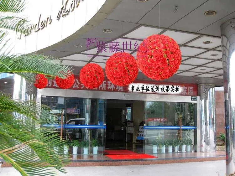 2014 nouvelle fleur de soie artificielle cryptage boule de fleur de rose boules de baiser boule suspendue pour ornements de noël décorations de fête de mariage