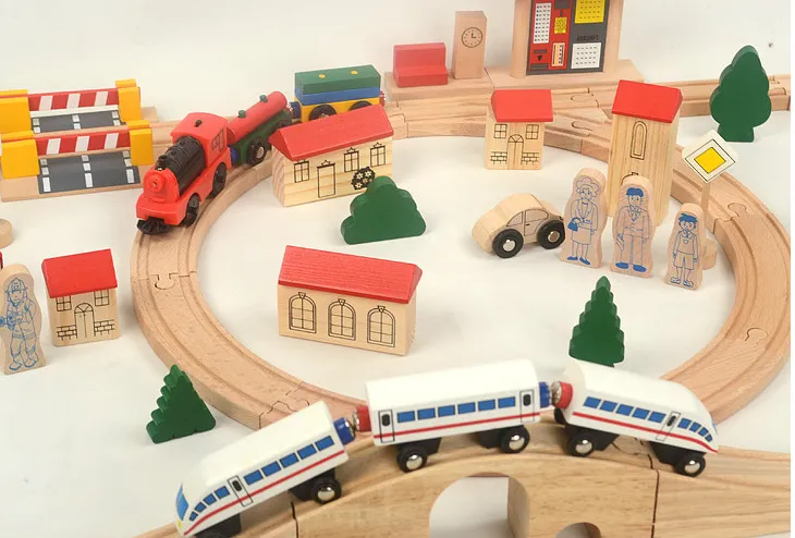 Wood Train Model Boy Car Toy مع Track and Motor DIY Intelligenceimenced عالية الكمية Simulatio Kid Gift Collecting4404493