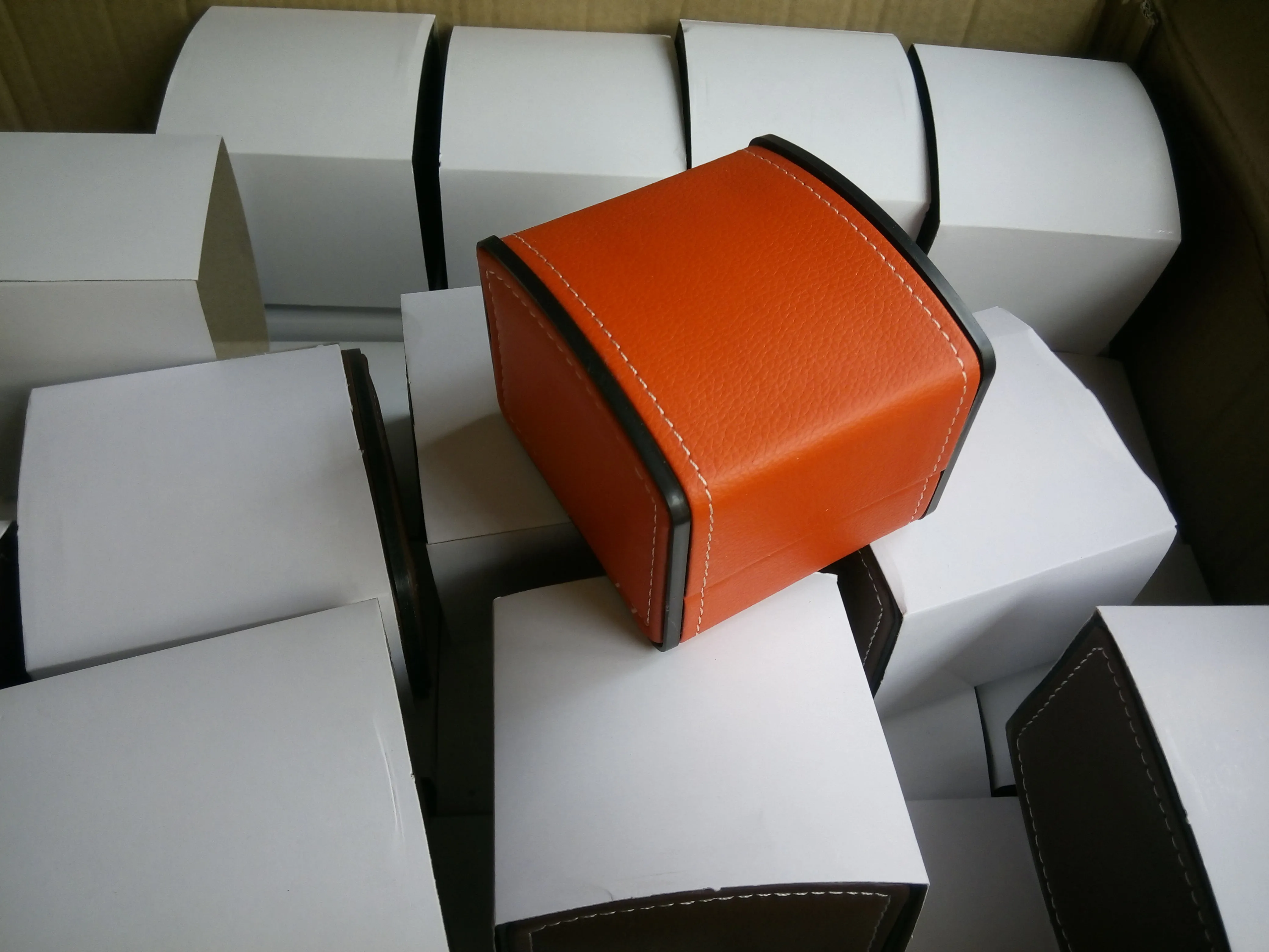 Brand pu box for single watch ,leather luxury watch cases ,discount watch boxes fashion