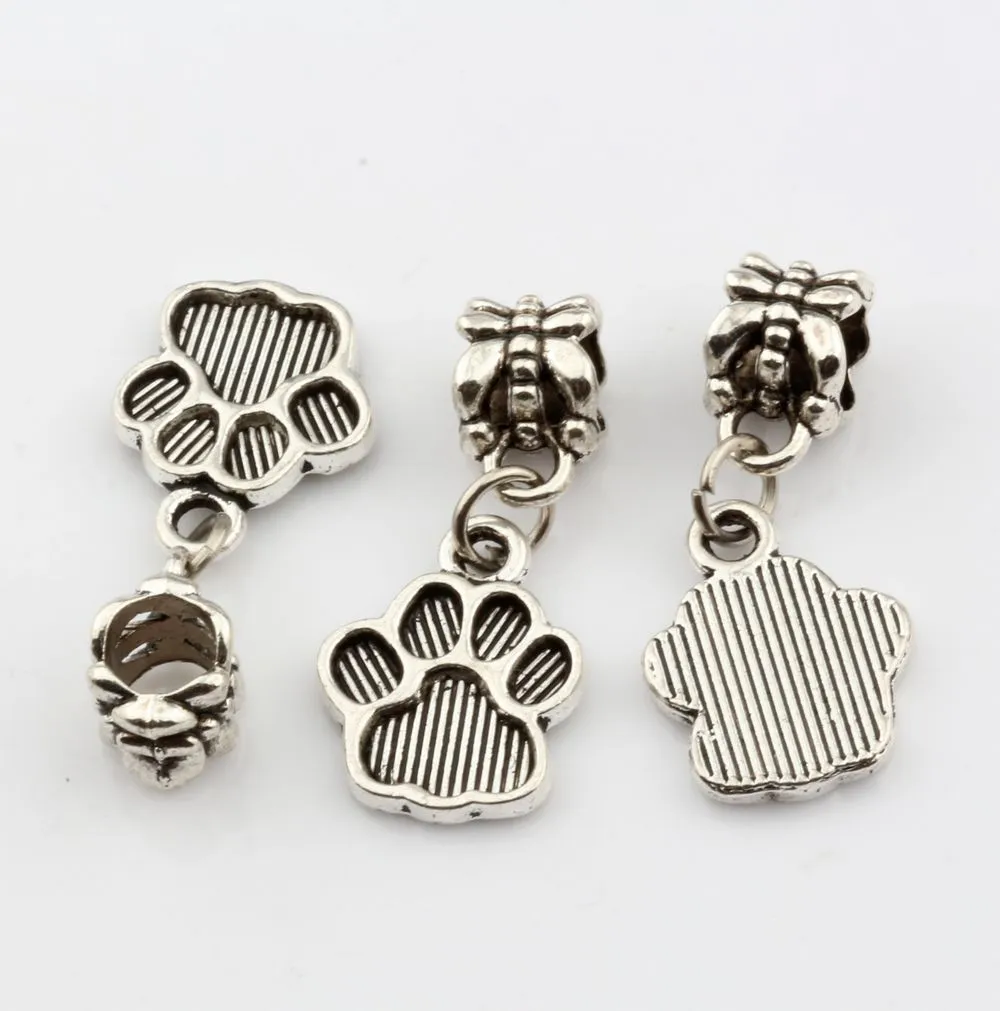 Mic antique Silver Tone Paw Print Charm Dangle Pärlor Passa Charm Armband DIY Smycken 12x27mm