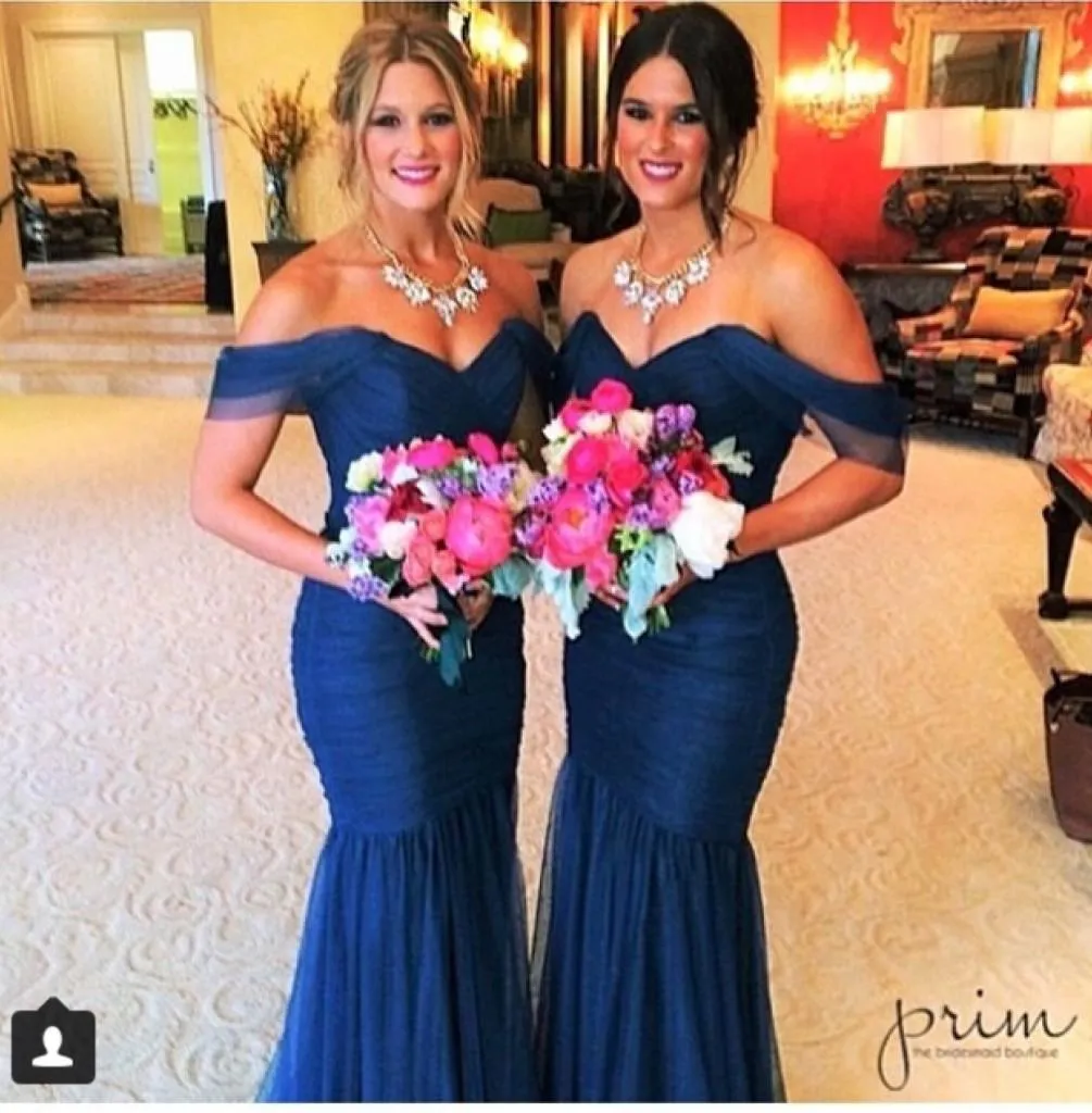 Royal Blue Mermaid Długie Suknie Druhna Off Ramię Pleats Wedding Party Dresses Robe de Soiree Longue Prom Suknie Suknie wieczorowe Tanie