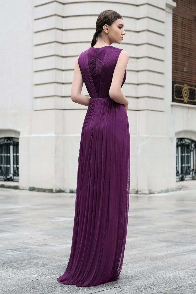 Dark Purple Chiffon evening wear dresses with Deep... Dark Purple Chiffon evening wear dresses with Deep...