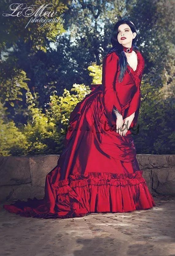 Plus Size Victorian Mina Dracula Gothic Taffeta Evening Gown Bustle Prom Dress for Halloween Formal Occasions