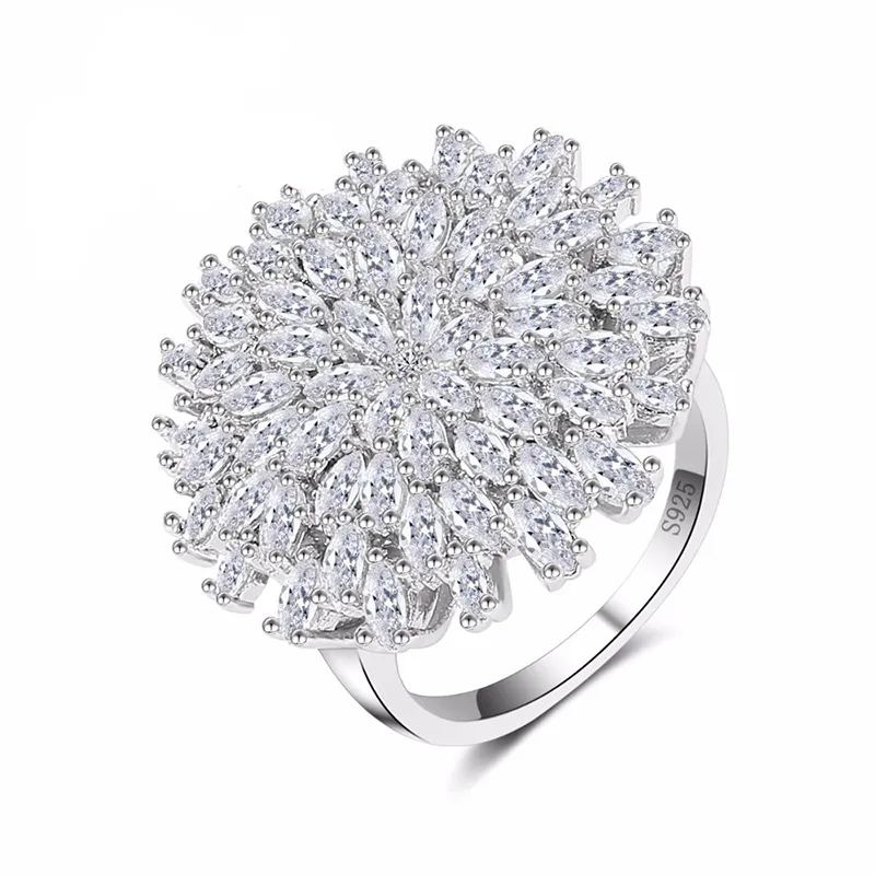 Anello iperbolico con fiore grande Micro intarsio Bianco trasparente Cubic Zirconia Pietra brillante Gioielli in argento puro Anello da donna Timbro 925