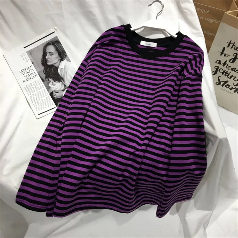 De nieuwe Women's Stripe Early Fall Thin T-shirt met een ronde hals en lange mouwen voor dames losse mid-length blouse