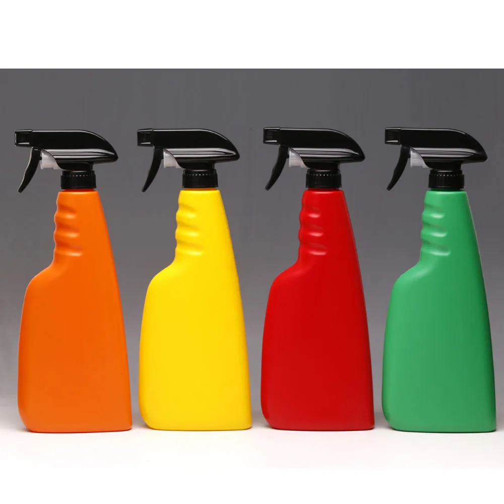 Flacone spray per nebulizzatore in plastica di colore nero da 16 once da 500 ml con spray a grilletto per detersivo per la pulizia P122