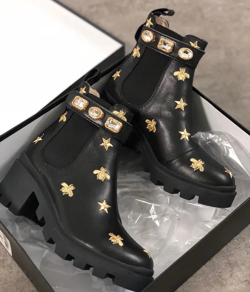 201 Women Luxury Designer Boots Martin Shoes Print Leather Platform Desert Up Boot 5 10 2 450 DHgate