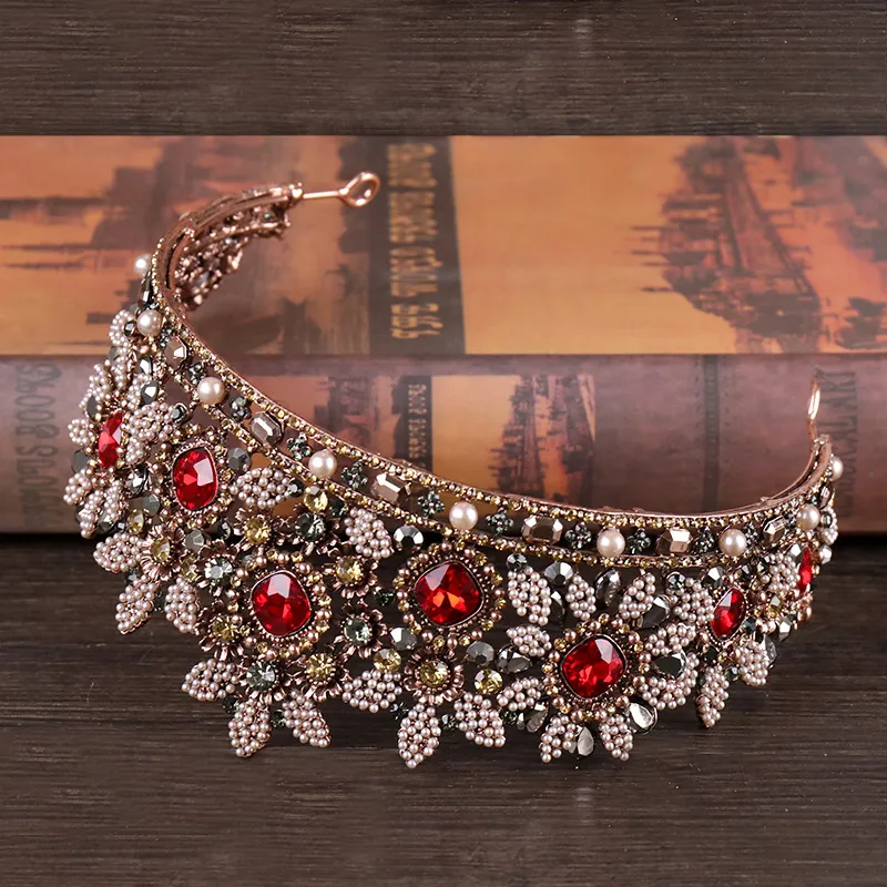 Buy Luxury Wedding Crown, Wedding Crystal Bridal Hair Crown, Tiara for Her,  Women Wedding Hair Jewelry, Rhinestone Diadem Silver Tiara Online in India  