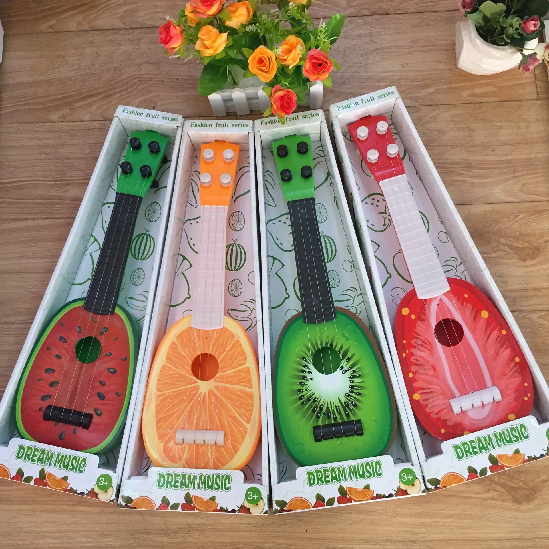 GARIOUANS Ukulélé Ananas Pour Enfants, Mini Guitare Légère À