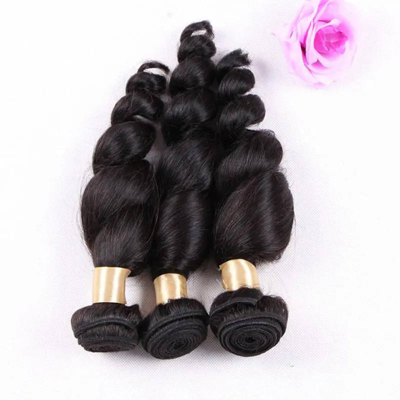 100 cheveux humains remy vague lâche 4pcs / lot 100g pc tissages de cheveux non transformés avec couleur naturelle livraison gratuite