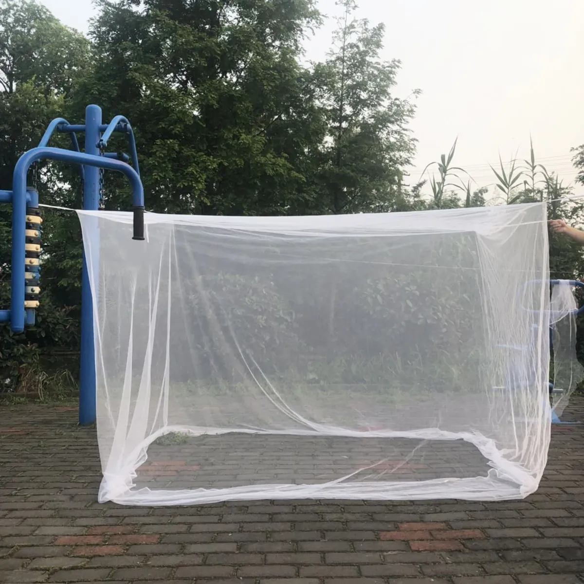 Mosquito nets for outdoors top