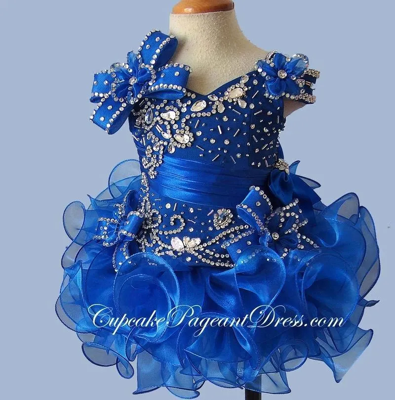 Kungliga Blå Organza Tjejer Pagant Klänningar Beaded Crystals Ruffles En Linje Kort Flower Girl Dress Cupcake Pagant Födelsedagsfestklänningar