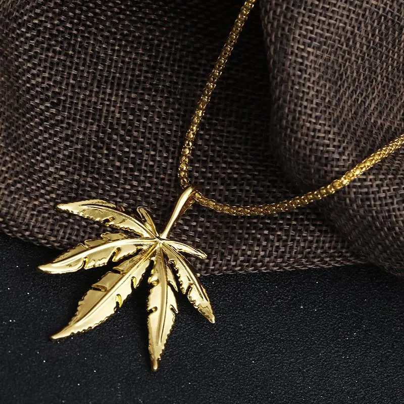 Оптово-Новый дизайн Iced Out HipHop NecklacePendant Maple Leaf Подвеска Long Золотая цепь Hip Hop Bling ожерелье для мужчин Mujer