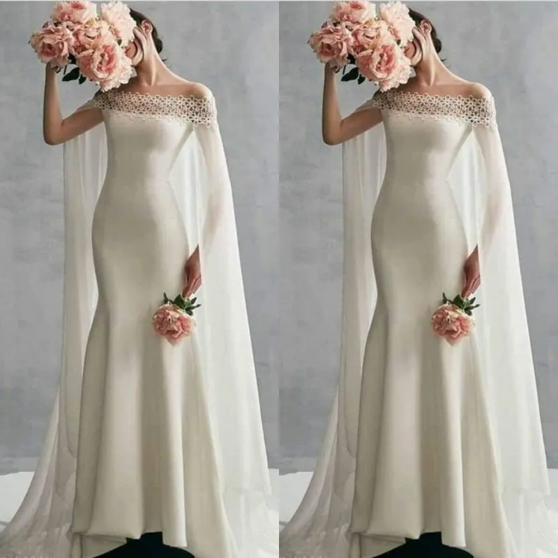 Vestido de novia elegante de sirena con capa de encaje y hombros descubiertos, cola de barrido, cola de pez marfil, primavera 2020